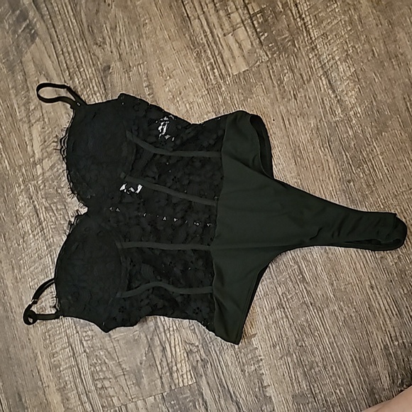 Revamped NWT Black Sexy Lace Bodysuit Zip up back SP - Picture 5 of 9